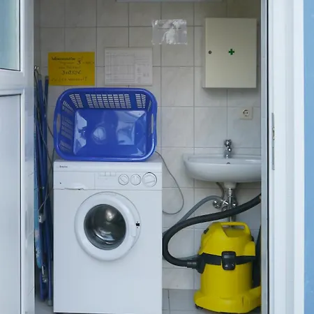 Ankerplatz Rh 5 * Prerow