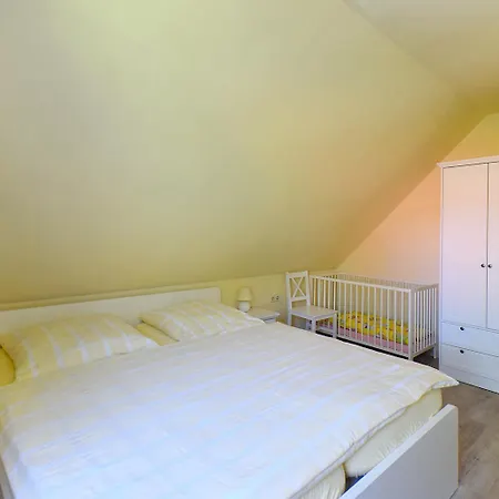 Ankerplatz Rh 5 Prerow